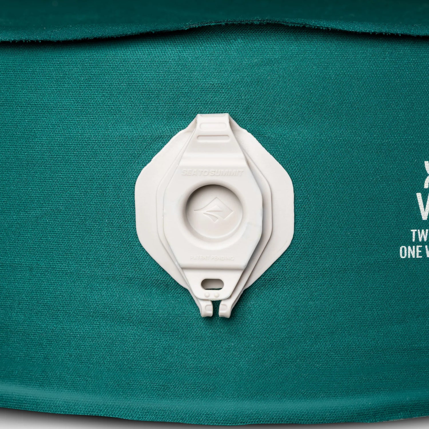 Comfort Deluxe Self-Inflating Sleeping Mat new